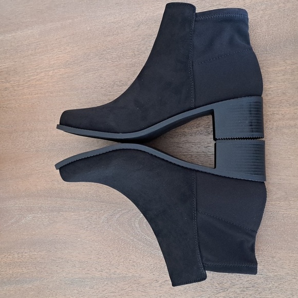 JustFab  Alexis Ankle Boot - Color: Black - Size: 11 - Picture 7 of 9